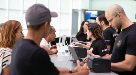 Operação especial PCDF devolve 313 celulares roubados a moradores do DF 