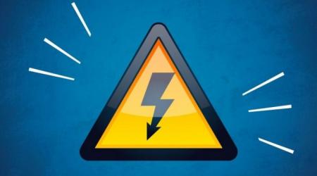 Homem é resgatado de telhado após receber descarga elétrica no Gama