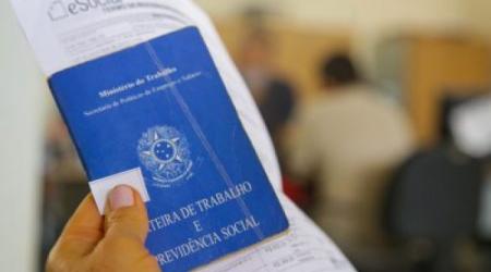 Agências do trabalhador oferecem 357 vagas de emprego nesta quinta-feira (2)