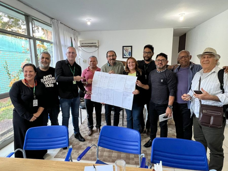 Integrantes do Conselho de Cultura do Gama comemoram a  boa notícia I Foto: Flávio Costa